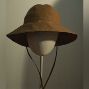 Maar Hats British Millerain Waxed Cotton Hat in Caramel